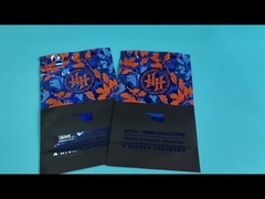 Kindersichere Tasche mit halb gedruckter und halb