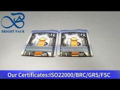 Kleiner Plastikbeutel mit Reißverschluss und durchsichtigem Fenster