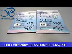 Blaue Wäschekapseln mit Reißverschluss