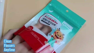 Luftdichte Plastikbeutel mit Reißverschluss für die Aufbewahrung von Zahnseiden und die Mundhygiene auf Reisen