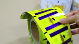 Pulverförmiges, klumpenfreies Verpackungsmaterial für Lebensmittel- und Pharmamarken