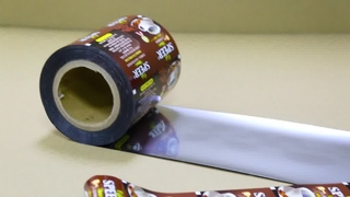 Farbbedrucktes Verpackungsmaterial mit individuellem Markenaufdruck für globale Einzelhandelsmarken