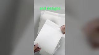 Biologisch abbaubare durchsichtige Glaspapiertüten, die für T-Shirtverpackungen angepasst werden können