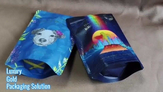 Luxuriöse Reißverschlusstaschen aus Kunststoff mit Goldprägung für hochwertige Geschenk- und Markenverpackungen im Einzelhandel