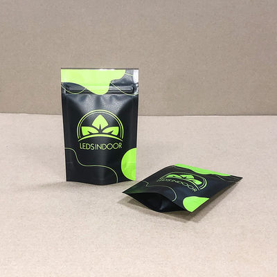 Flexible Verpackung mit kindsicheren Reißverschluss für pflanzliche Arzneimittel Medikamente und Nahrungsergänzungsmittel