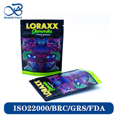Lebendige, bedruckte Standbodenbeutel für Gummibärchen-Verpackungen mit anpassbarem, farbintensivem Markenmuster.