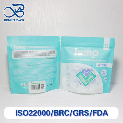 Individuell bedruckte Standbodenbeutel mit wiederverschließbarem Reißverschluss und Feuchtigkeitsschutz für die Verpackung von Waschmittel-Pods.